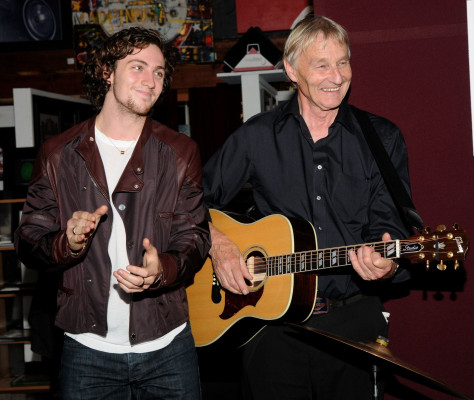 Aaron Johnson pic #372122