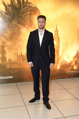Aaron Johnson pic #1275613