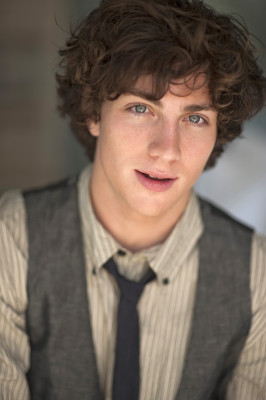 Aaron Johnson pic #303987