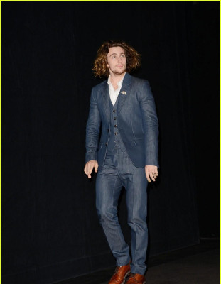 Aaron Johnson pic #531006