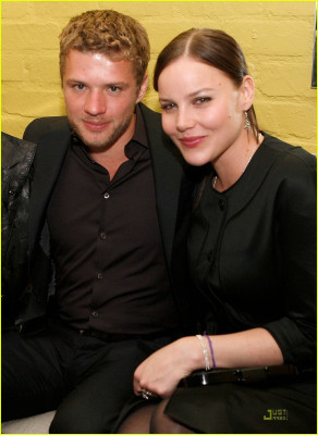 photo 6 in Abbie Cornish gallery [id233535] 2010-02-05 00:00:00