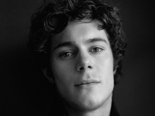 Adam Brody pic #109825