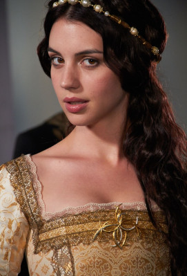 Adelaide Kane pic #666180