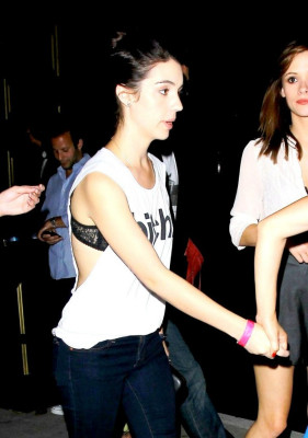Adelaide Kane pic #683806