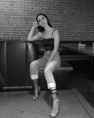 Adelaide Kane pic #1222941