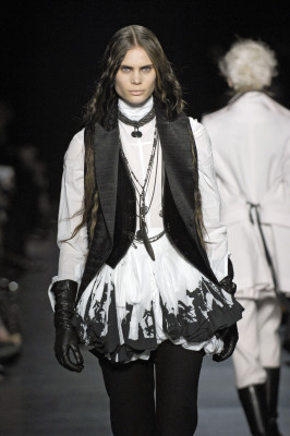 Adina Fohlin pic #1115354