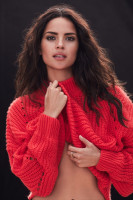 Adria Arjona pic #1232247