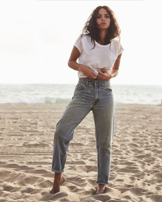 Adria Arjona pic #1232245