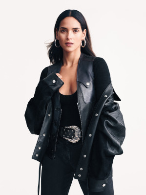 Adria Arjona pic #1238683