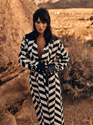 Adria Arjona pic #1243330