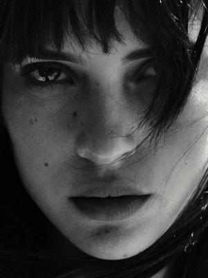 Adria Arjona pic #1243332