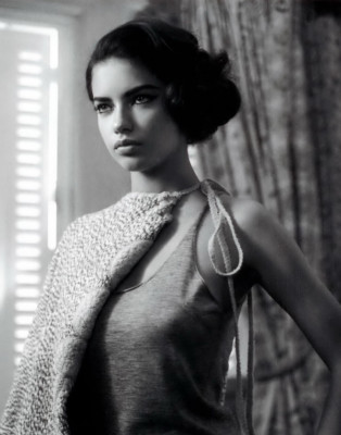 photo 22 in Adriana Lima gallery [id191163] 2009-10-20 00:00:00