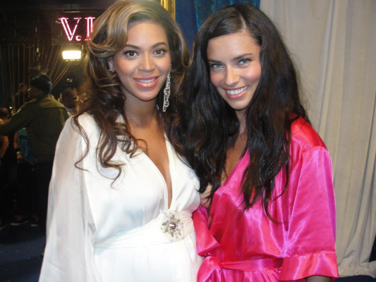 Adriana Lima pic #528617