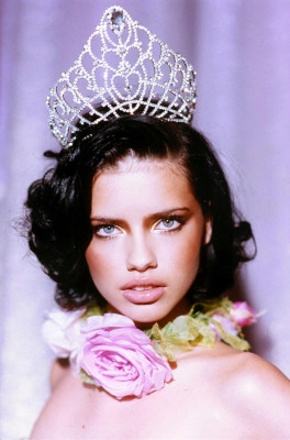 photo 15 in Adriana Lima gallery [id115399] 2008-11-10 00:00:00