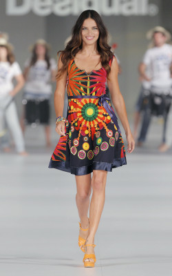 photo 12 in Adriana Lima gallery [id619627] 2013-07-16 00:00:00