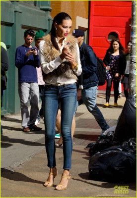 photo 12 in Adriana Lima gallery [id697688] 2014-05-14 00:00:00