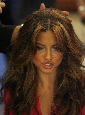 photo 3 in Adriana Lima gallery [id117016] 2008-11-21 00:00:00
