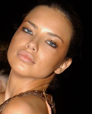 photo 22 in Adriana Lima gallery [id173743] 2009-07-28 00:00:00