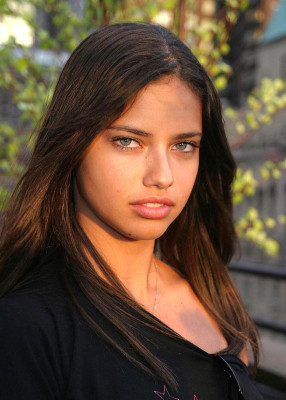 photo 10 in Adriana Lima gallery [id250003] 2010-04-20 00:00:00