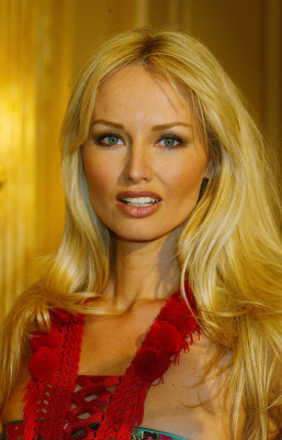 Adriana Sklenarikova-Karembeu pic #538207