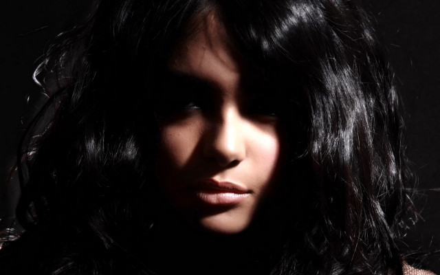 photo 4 in Afshan Azad gallery [id345844] 2011-02-22 00:00:00