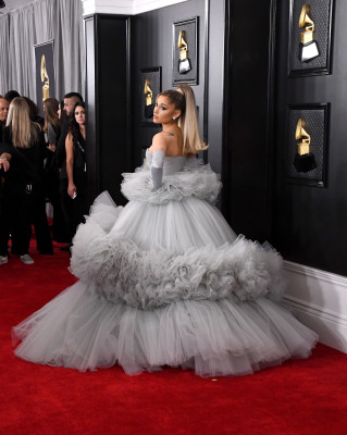 photo 4 in Ariana Grande gallery [id1200777] 2020-01-30 00:00:00