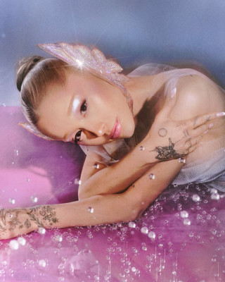 Ariana Grande – for R.E.M Beauty Good Collection, October 2025