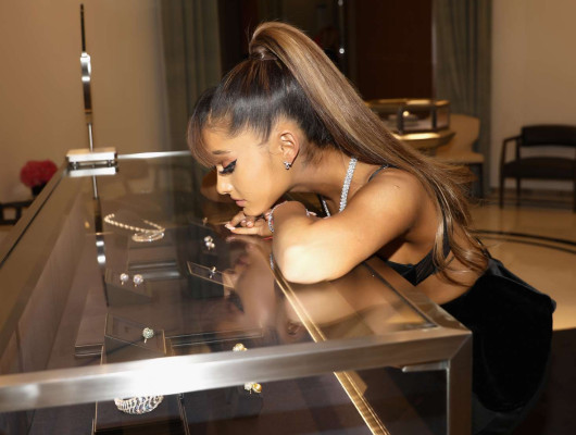 photo 5 in Ariana Grande gallery [id885579] 2016-10-15 00:00:00