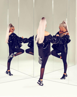 photo 18 in Ariana Grande gallery [id1047098] 2018-06-30 00:00:00