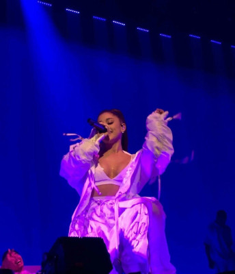 photo 10 in Ariana Grande gallery [id949772] 2017-07-17 00:00:00