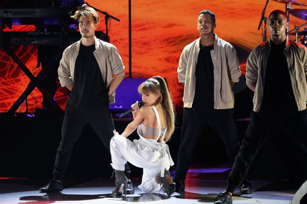 photo 14 in Ariana Grande gallery [id876172] 2016-09-10 00:00:00