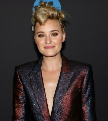 photo 5 in AJ Michalka gallery [id1170790] 2019-08-26 00:00:00