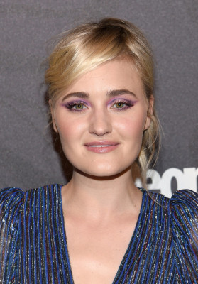 photo 22 in AJ Michalka gallery [id1171370] 2019-08-26 00:00:00