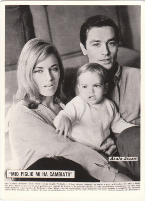 Alain Delon pic #188320