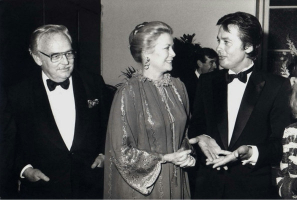 Alain Delon pic #489974