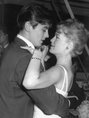 Alain Delon pic #354828