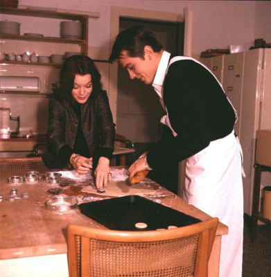 Alain Delon pic #465638