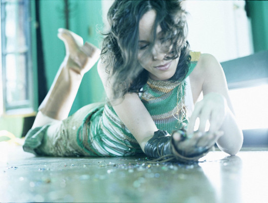 Alanis Morissette pic #167366