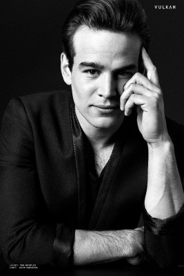 Alberto Rosende pic #962067