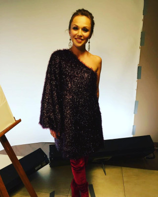 Albina Dzhanabaeva pic #1045907