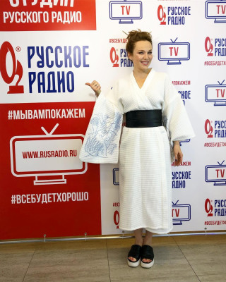 Albina Dzhanabaeva pic #1109015
