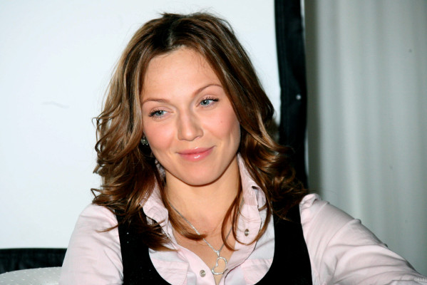 Albina Dzhanabaeva pic #1045844