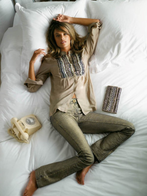 Alessandra Ambrosio pic #85894
