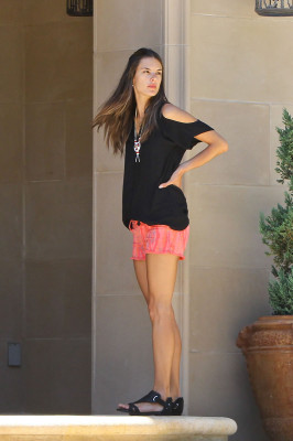 Alessandra Ambrosio pic #527858