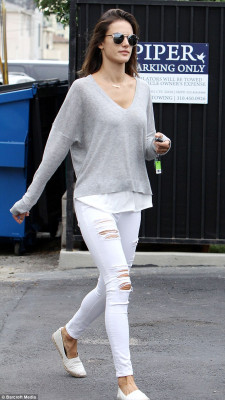 Alessandra Ambrosio pic #806807