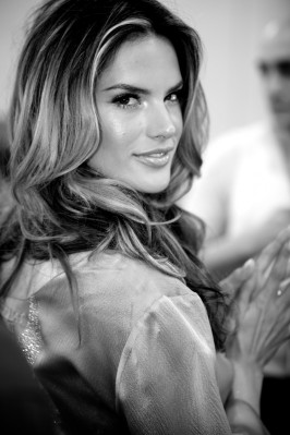 Alessandra Ambrosio pic #189807