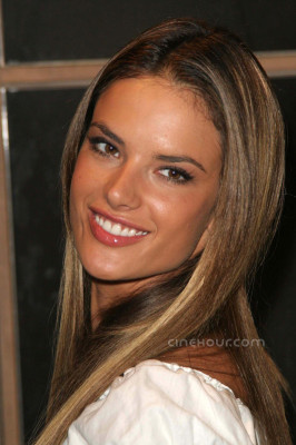 Alessandra Ambrosio pic #569683
