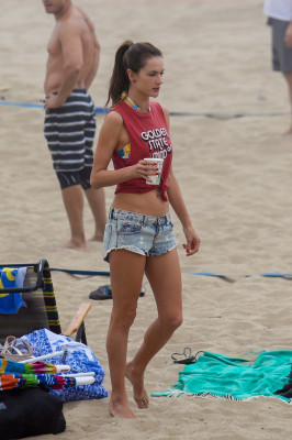 Alessandra Ambrosio pic #983230
