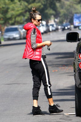 Alessandra Ambrosio pic #591000
