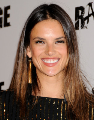 Alessandra Ambrosio pic #408748